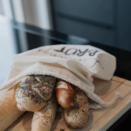 Seehaus Zeppelin Feriehus *